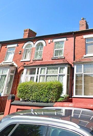 3 Bedroom Terraced House To Rent In Beckenham Road, Manchester, M8
