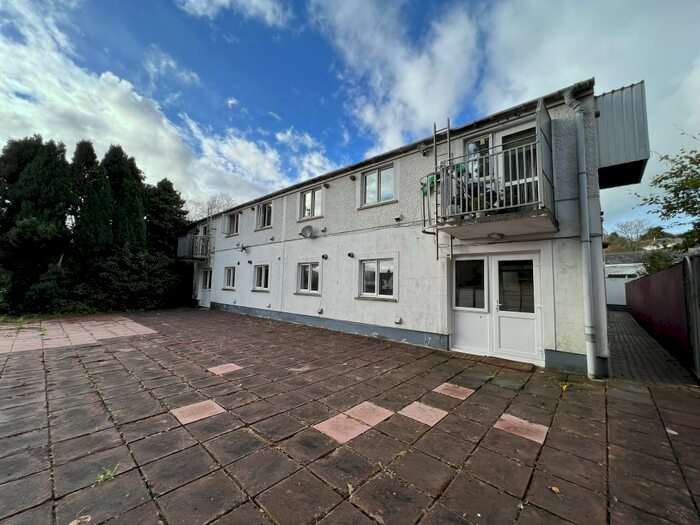 2 Bedroom Flat To Rent In Richmond Terrace, Carmarthen, Carmarthenshire, SA31