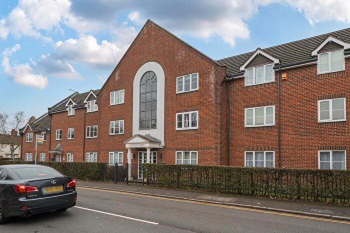 3 Bedroom Flat To Rent In Whippendell Road, Watford, WD18