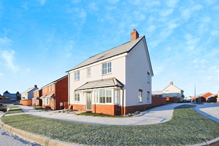 4 Bedroom Detached House For Sale In Sephton Drive, Longford, Coventry, CV6