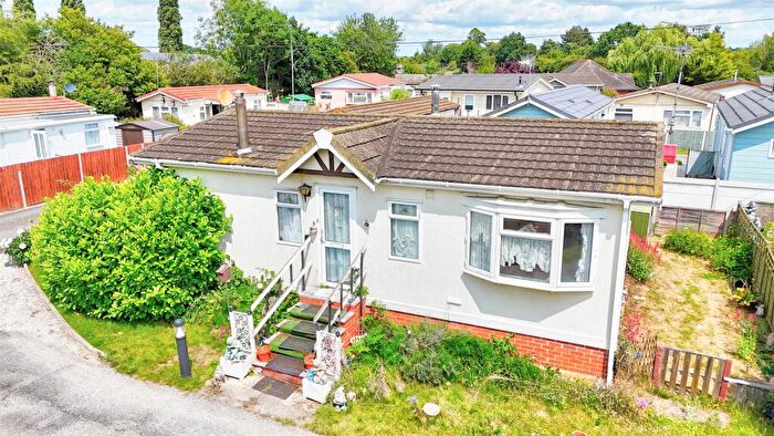 2 Bedroom Park Home For Sale In Bourne Park Residential Park, Ipswich, IP2
