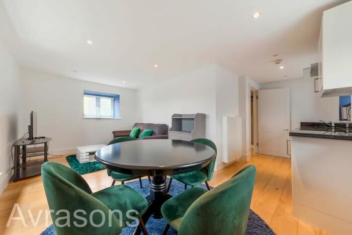1 Bedroom Flat To Rent In Mowll Street, London, SW9