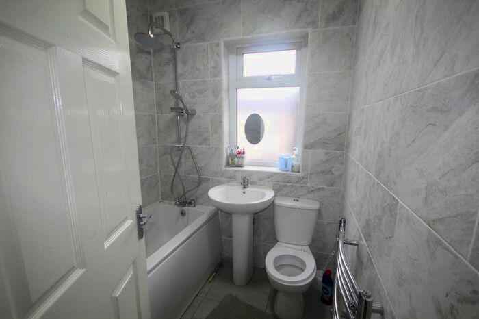 3 Bedroom Terraced House For Sale In King Street, Middlesbrough, North Yorkshire, TS6