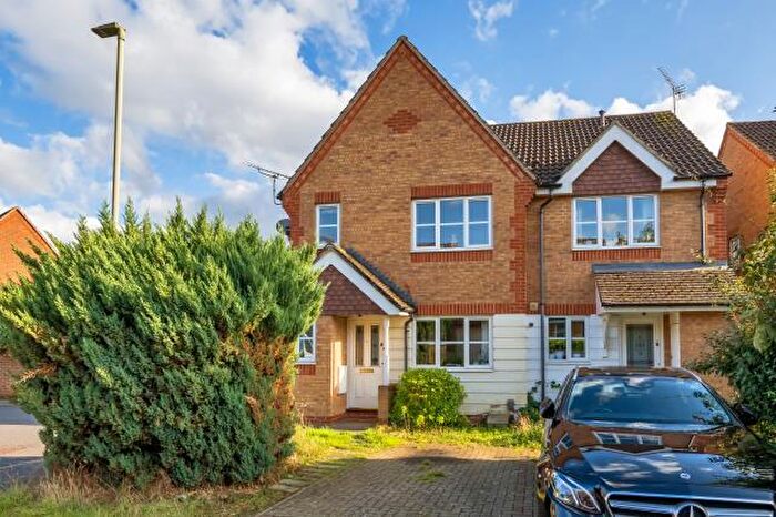 3 Bedroom Semi-Detached House To Rent In Acre Close, Headington, Oxford, OX3