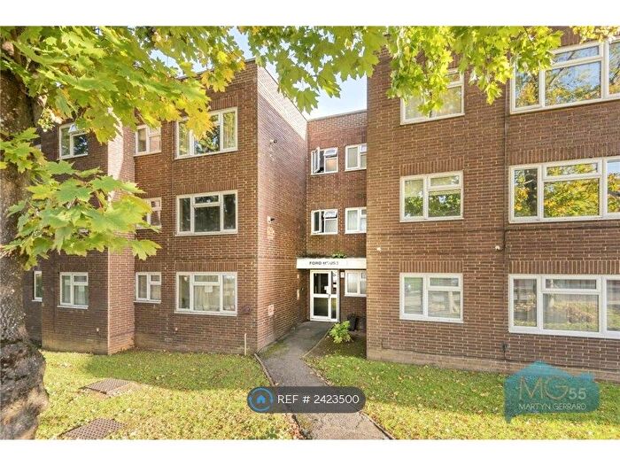 1 Bedroom Flat To Rent In Leicester Road, Barnet, EN5