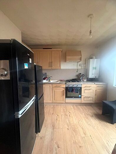 2 Bedroom Flat To Rent In Chepstow Road, Newport, NP19