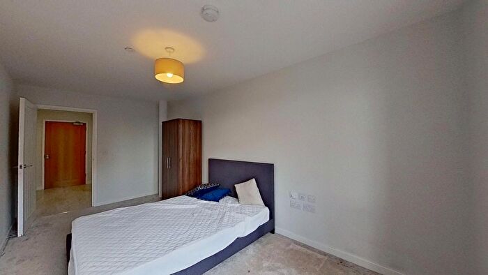 2 Bedroom Flat To Rent In Atkinson Street, Leeds, LS10