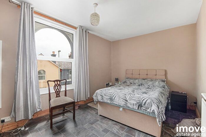3 Bedroom End Of Terrace House For Sale In Ellacombe Church Road, Torquay, TQ1