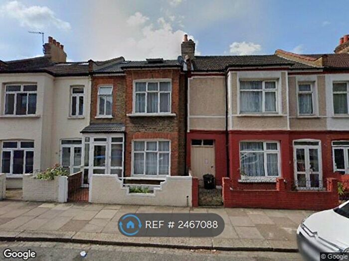 4 Bedroom Terraced House To Rent In Gatton Road, London, SW17