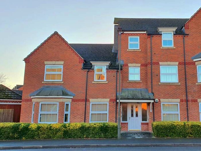 2 Bedroom Flat To Rent In Thames Way, DE65