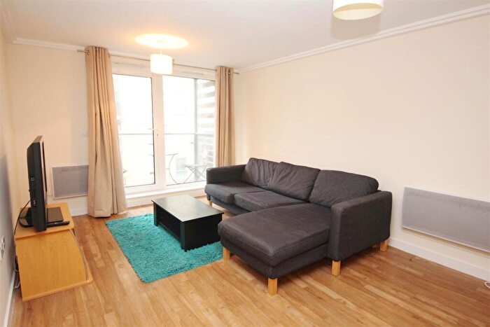 2 Bedroom Flat To Rent In Fleet Street, Brighton, BN1