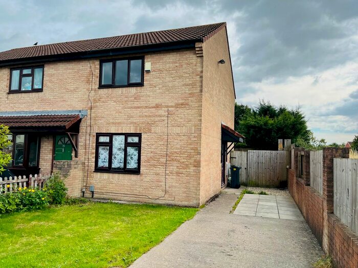 2 Bedroom End Of Terrace House To Rent In Jasmine Drive, St. Mellons, Cardiff, CF3