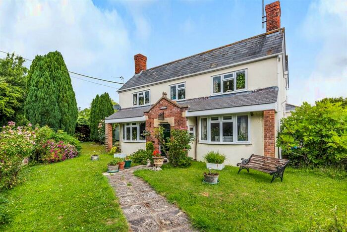 5 Bedroom Detached House For Sale In Hillrise, New Zealand, SN11