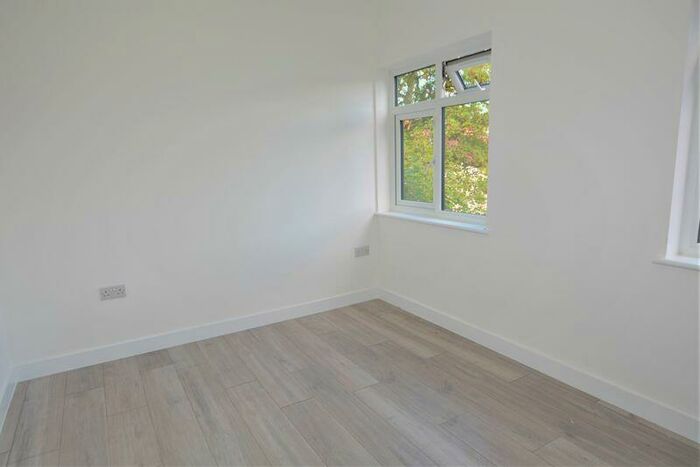 1 Bedroom Flat To Rent In Bedroom Apartment, SL1