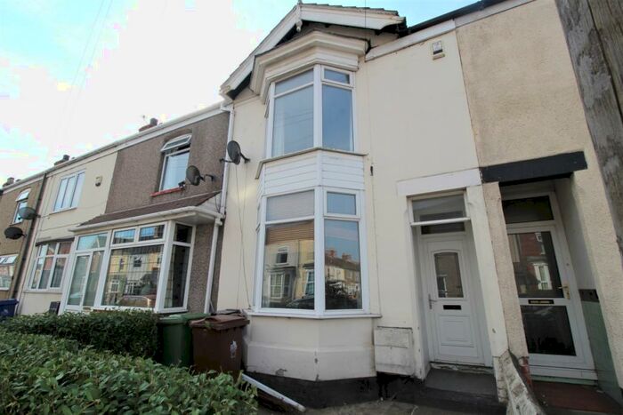 3 Bedroom Terraced House To Rent In Heneage Road, Grimsby, South Humberside, DN32