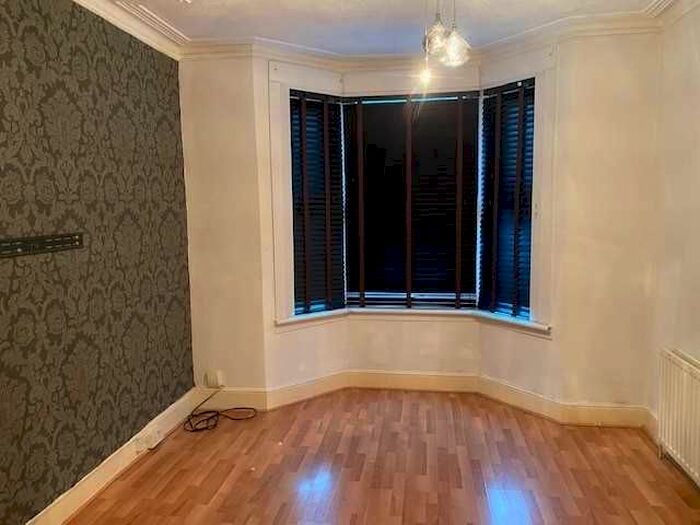 2 Bedroom Property To Rent In Somerset Road, London, N18