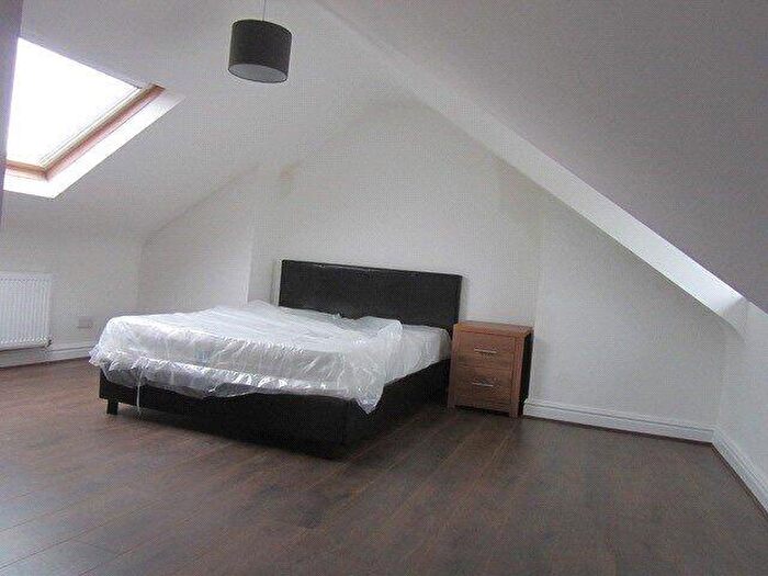 5 Bedroom House To Rent In Fishponds Road, Bristol, BS16