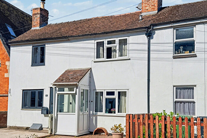 2 Bedroom Cottage For Sale In Culver Street, Newent, GL18