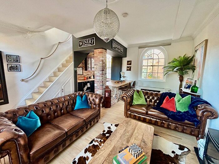 1 Bedroom Property To Rent In Riverside Mews, Yarm, TS15