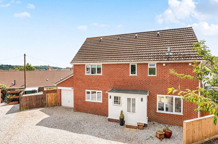 3 Bedroom Detached House For Sale In Shortlands Lane, Cullompton, EX15