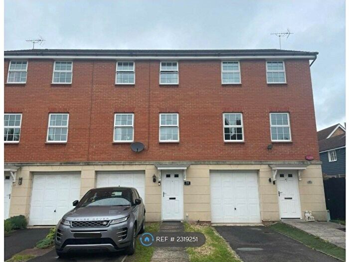 3 Bedroom Terraced House To Rent In Moonstone Square, Sittingbourne, ME10