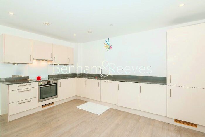 1 Bedroom Apartment To Rent In Spa Road, Bermondsey, SE16