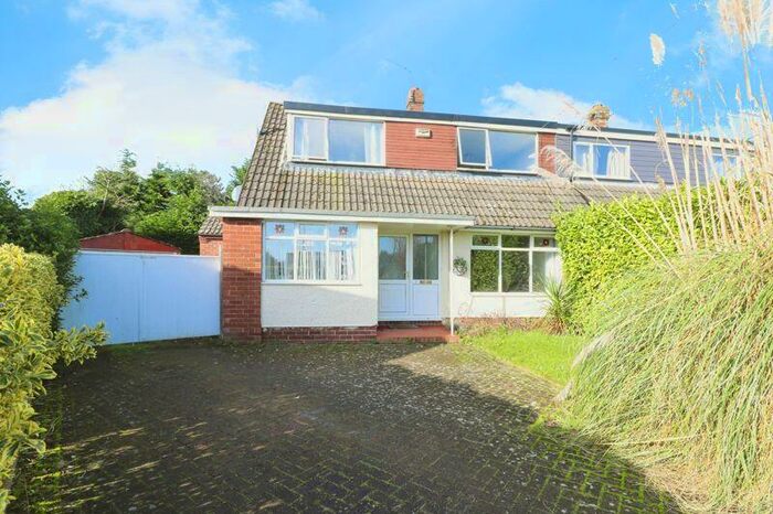 3 Bedroom Semi-Detached House To Rent In Lambert Avenue, Elloughton, HU15