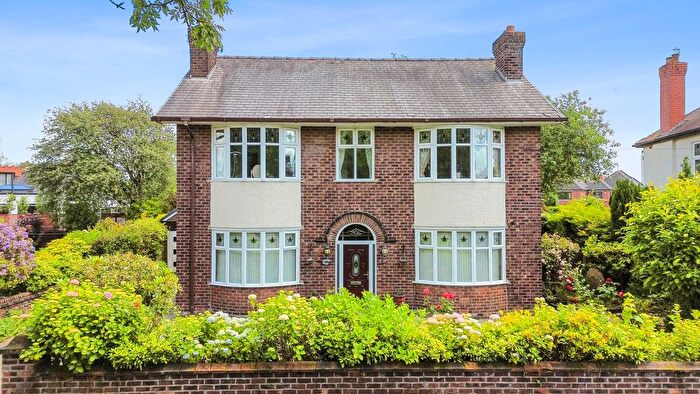 5 Bedroom Detached House For Sale In Rustic Villa, Laurel Road St. Helens, WA10