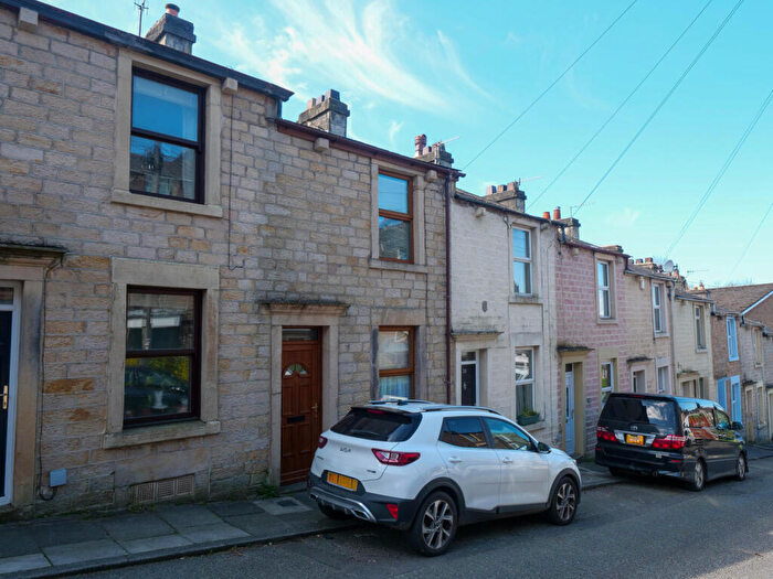 2 Bedroom Terraced House To Rent In Park Road, Lancaster, LA1