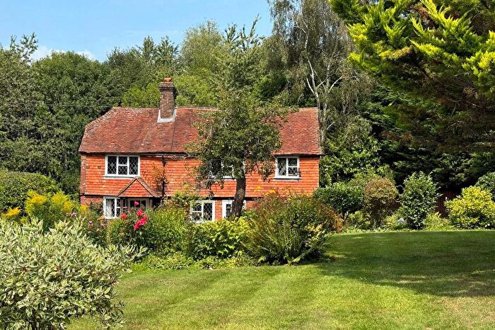 4 Bedroom Detached House For Sale In Haslemere Road, Brook, Godalming, GU8