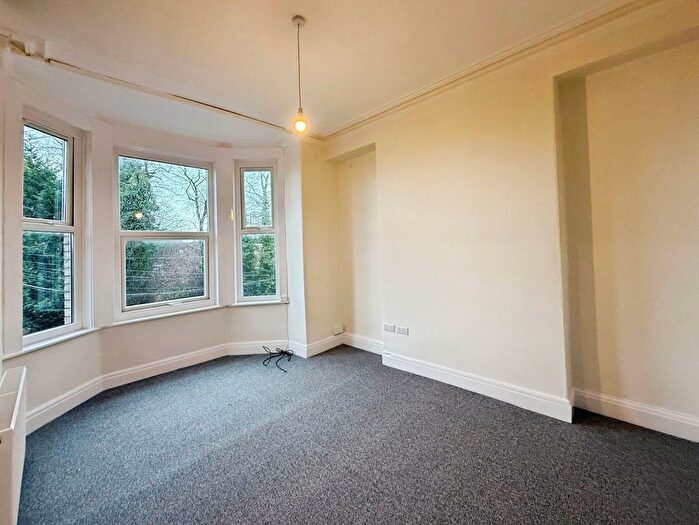 2 Bedroom Flat To Rent In Half Edge Lane, Eccles, Manchester, Greater Manchester, M30