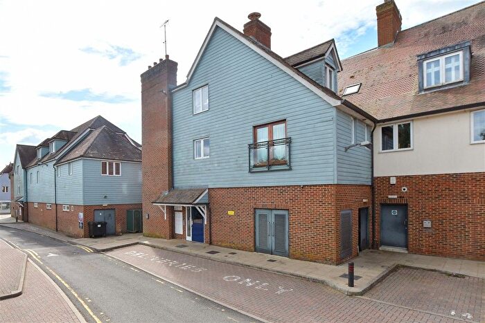 2 Bedroom Flat For Sale In Fairbank Road, Southwater, Horsham, West Sussex, RH13