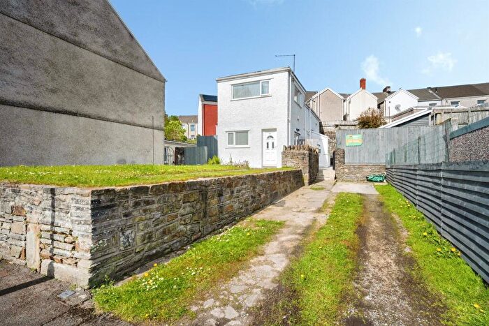 2 Bedroom Detached House For Sale In Morris Street, Morriston, Swansea, SA6