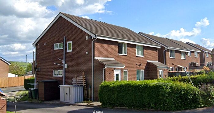 1 Bedroom Apartment To Rent In Woodlands Close, Huddersfield, West Yorkshire, HD2