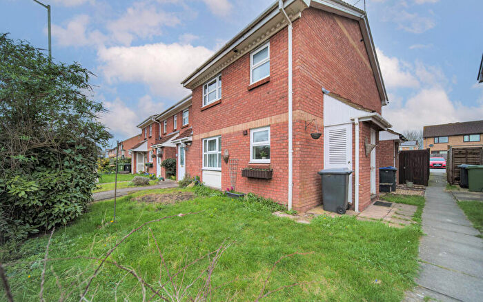 1 Bedroom House For Sale In Old Broughton Road, Melksham, SN12