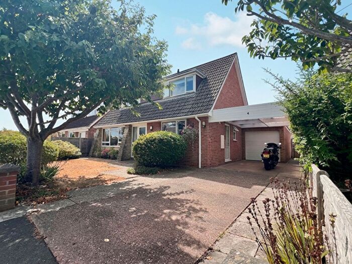 3 Bedroom Detached House For Sale In Parkway, Ruishton - No Onward Chain!, TA3