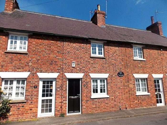 2 Bedroom Terraced House To Rent In May Road, Turvey, MK43