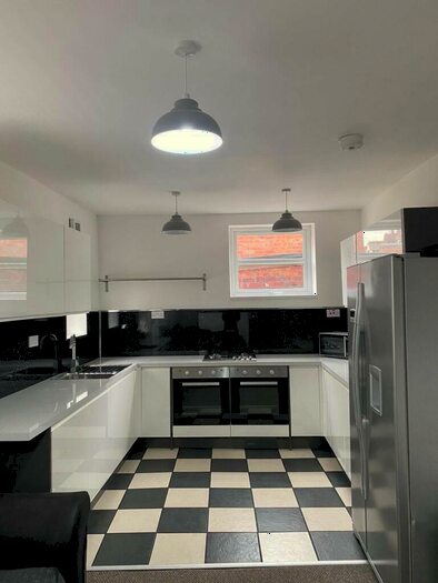 4 Bedroom Terraced House To Rent In West Parade - Student House - Four Bedrooms, LN1