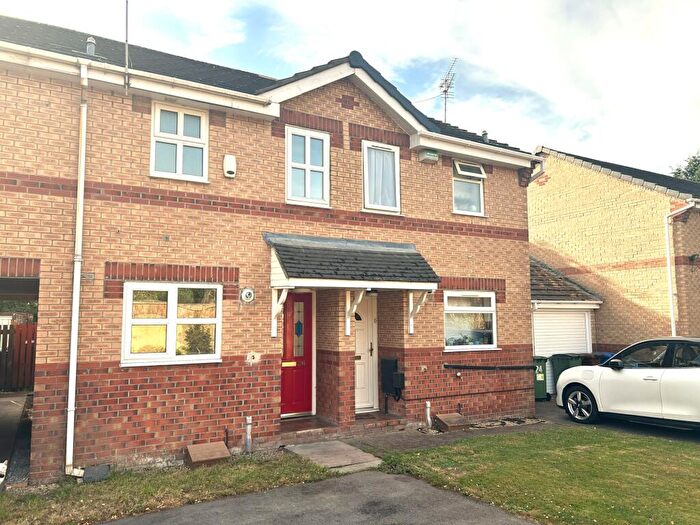 2 Bedroom Terraced House To Rent In Sandpiper Drive, Stockport, SK3