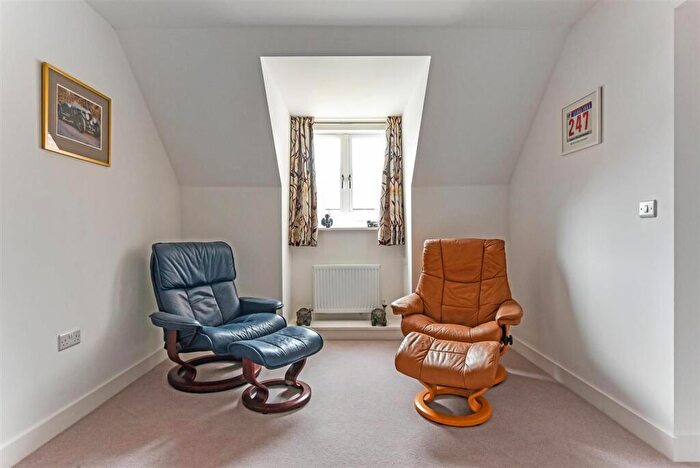 3 Bedroom Terraced House For Sale In Joseph Lancaster Lane, Chichester, PO19