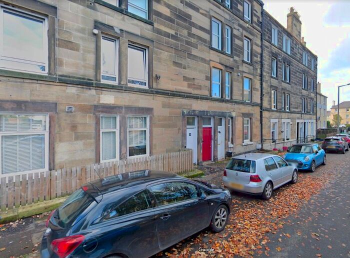 1 Bedroom Flat To Rent In Moat Street, Edinburgh, EH14