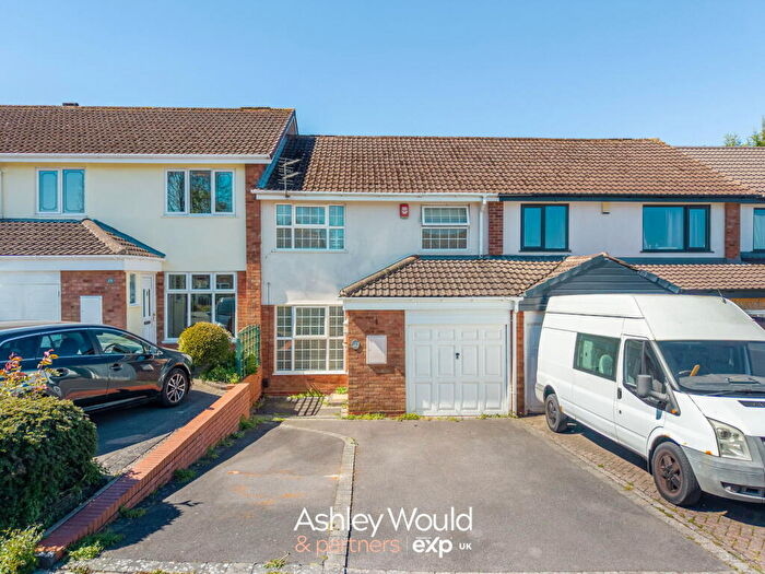 3 Bedroom Terraced House For Sale In Hambleton Road, Halesowen, B63