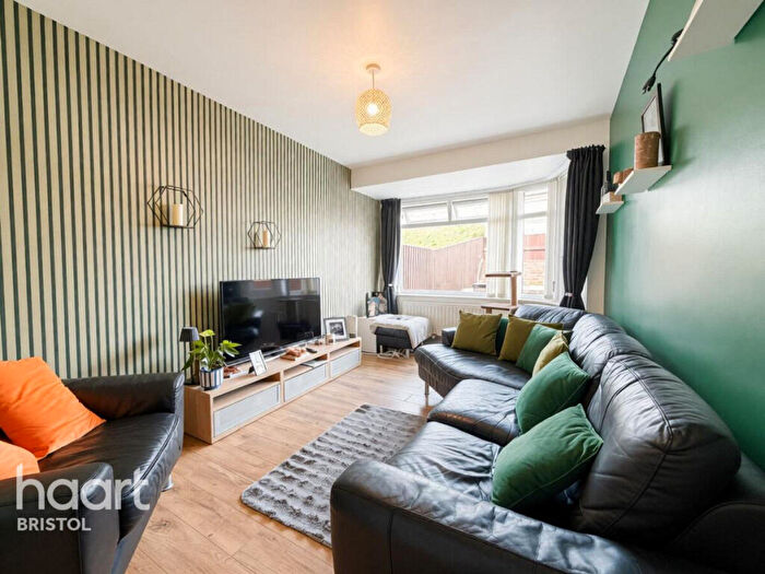 3 Bedroom Terraced House For Sale In Novers Park Drive, Bristol, BS4