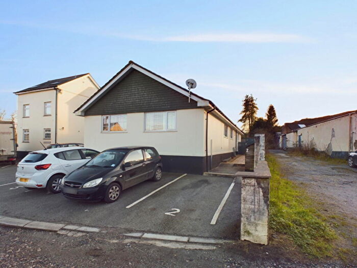 2 Bedroom Semi-Detached Bungalow For Sale In Elizabeth Court, Higher Bugle, PL26
