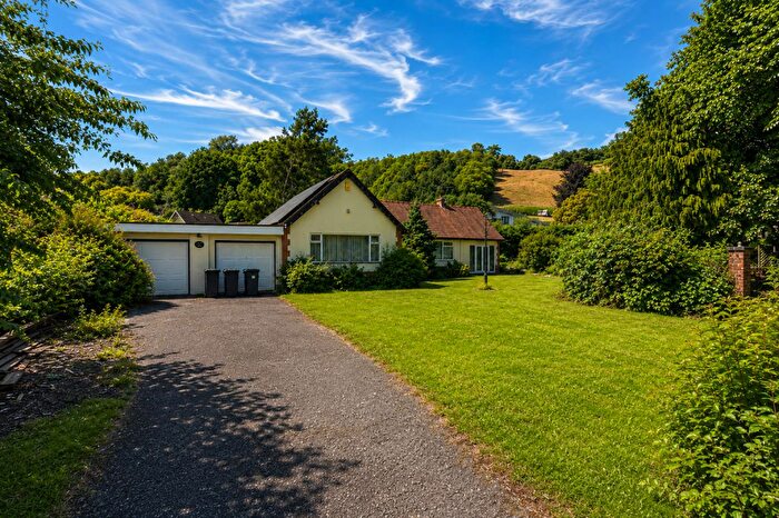 4 Bedroom Detached Bungalow For Sale In Maris Drive, Burton Joyce, Nottingham, NG14