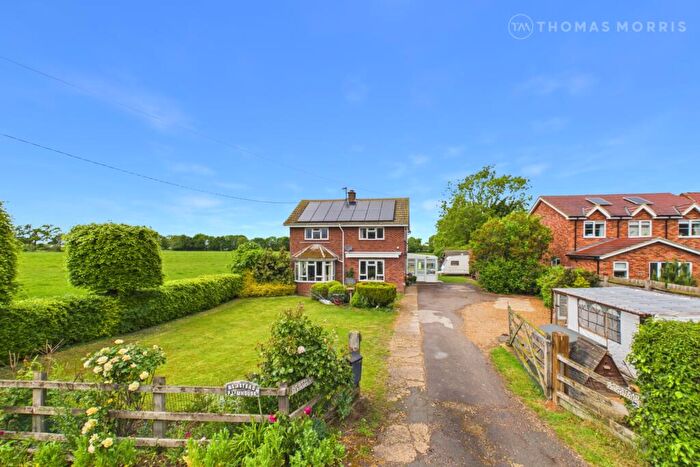4 Bedroom Detached House For Sale In Biggleswade Road, Dunton, Biggleswade, Bedfordshire, SG18