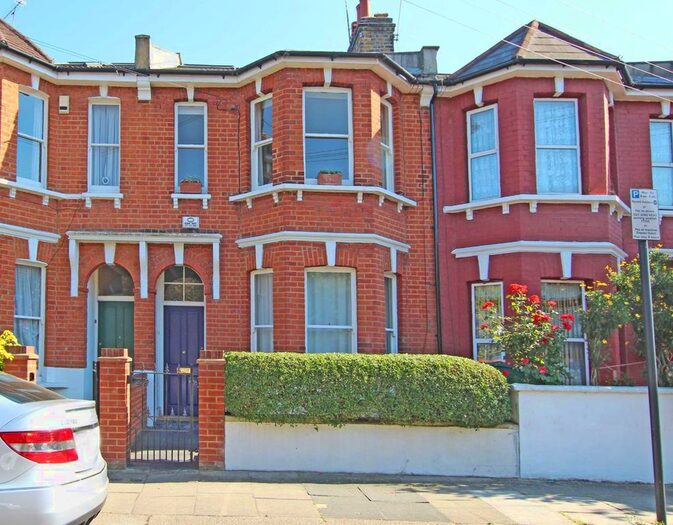 1 Bedroom Property To Rent In Roxwell Road, London, W12