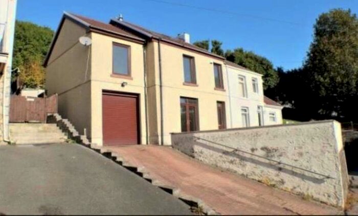 3 Bedroom Semi-Detached House To Rent In Trewyddfa Road, Morriston, Swansea, SA6