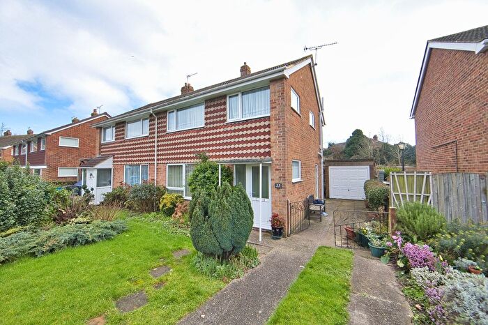 3 Bedroom Semi Detached House For Sale In Lister Close, Deal, Kent, CT14