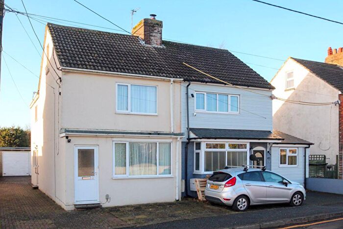 3 Bedroom Semi Detached House For Sale In Hawkinge - Offers In Excess Of £, CT18